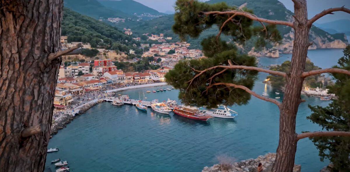 parga00005.jpg