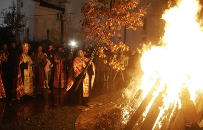 OBIČAJI ZA BOŽIĆ: kako se slavi najradosniji praznik