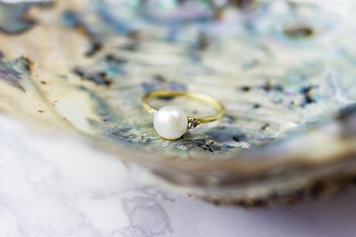 Tu gde se otkine deo bića, zasadite seme ljubavi, kako bi nikla nada a ne strah. O gubicima, nepovoljnim situacijama, strahovima i veri iskreno govori Jasmina Stojanović