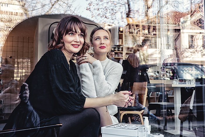 Za uspešnu saradnju najvažniji su podrška, lojalnost i poverenje: Jovana Antić i Daniela Stanković pričaju o tome kako postići uspeh kao rođake, prijateljice i poslovni partneri