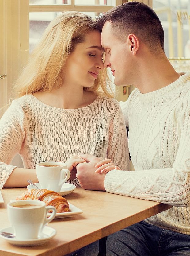 Mesečni horoskop - njima je suđena sreća u ljubavi: ova 3 znaka očekuje najlepša romantična bajka do kraja septembra