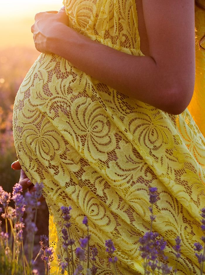 Prvi put majka posle 40. godine: psiholog otkriva prednosti i mane