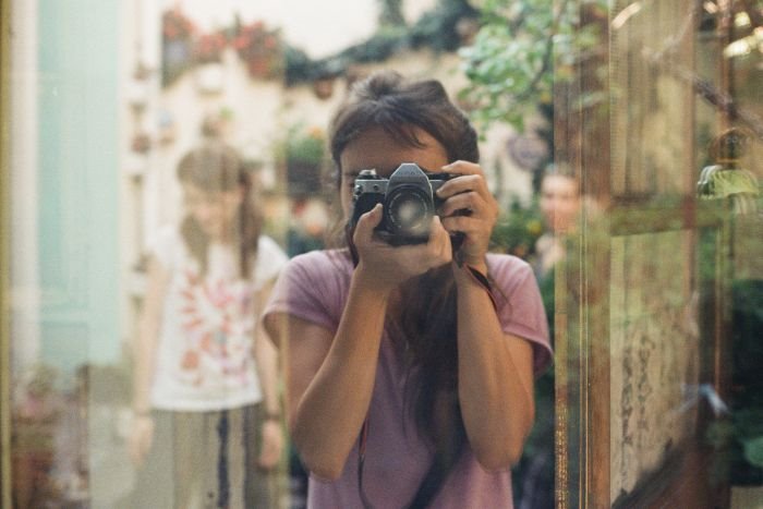 Portret umetnice Olivere Inđić: fotografije koje love beskraj