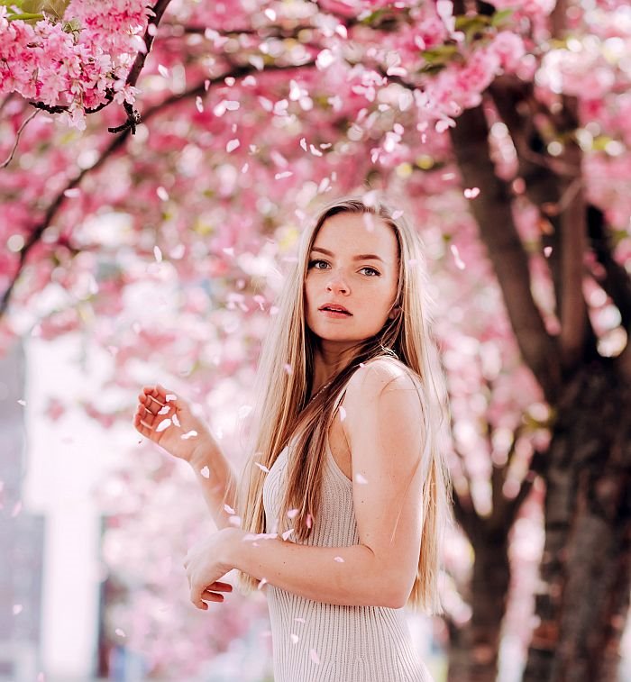 Ljubavni horoskop za avgust 2019. godine: mesečni horoskop romansi i strasti