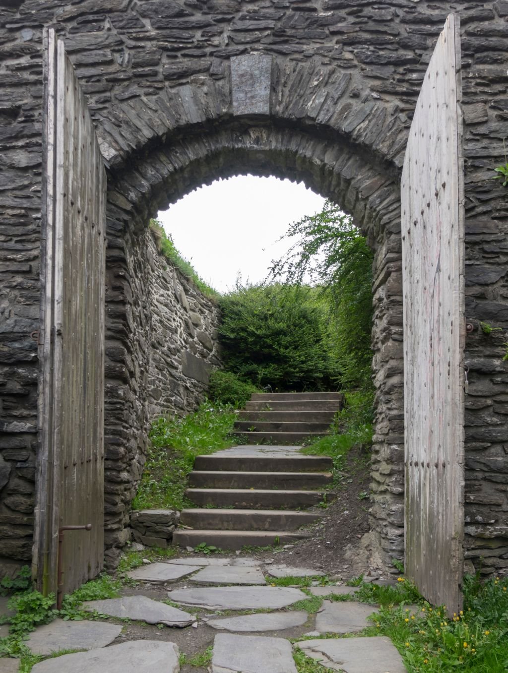 Izaberite VRATA koja vas najviše privlače i zavirite u blisku budućnost: kratak TEST otkriva šta vas očekuje u 2020. godini