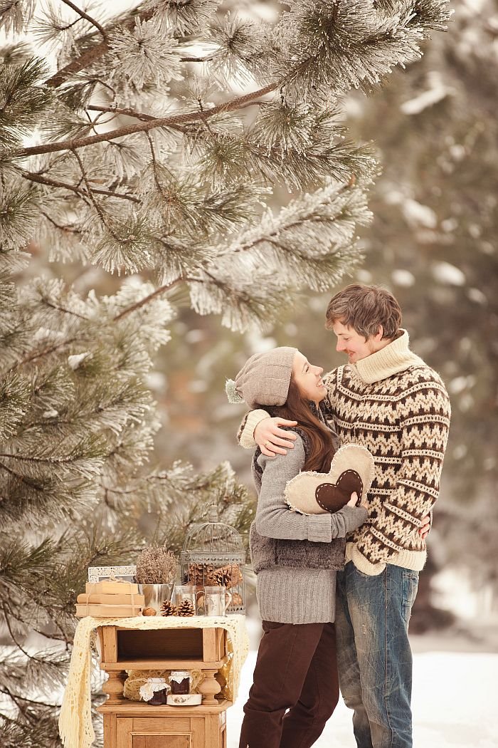 Kratak ljubavni horoskop od 1. do 15. decembra 2019. godine: Jarčeve očekuje tajanstvena ljubav, a Lavu je srodna duša sve bliža