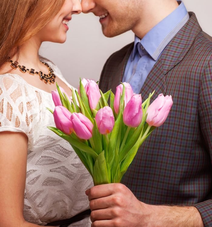 Mesečni ljubavni horoskop za jun 2020. godine: astro prognoza za slobodna i zauzeta srca