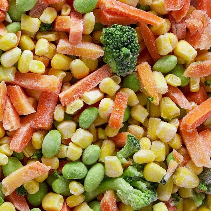 Da li je zdravo jesti ZAMRZNUTO POVRĆE: evo gde morate da budete posebno oprezni