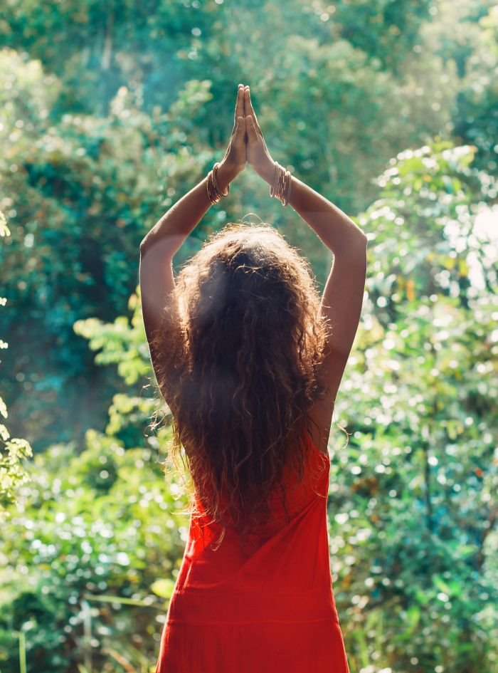 Intuicija vam nešto šapuće i može pomoći da ostvarite želje: 5 njenih poruka koje ne smete da ignorišete