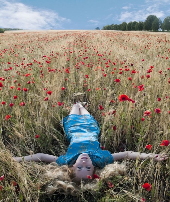 MESEČNI HOROSKOP ZA NOVEMBAR: Bikove očekuje loša sreća, Lavove mir u ljubavi! Saznajte šta su zvezde spremile za vaš znak