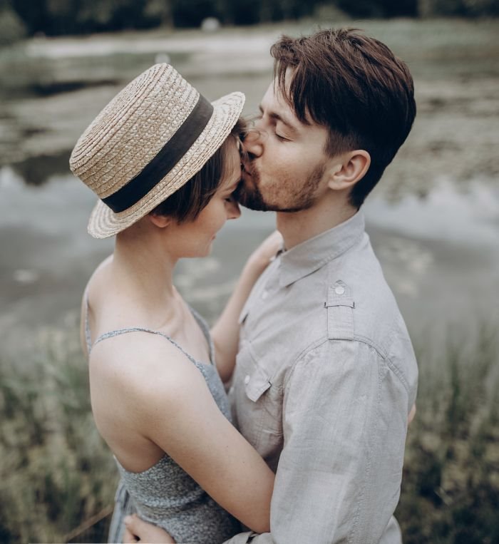 MESEČNI LJUBAVNI HOROSKOP ZA JANUAR 2021. GODINE: astro prognoza za slobodna i zauzeta srca