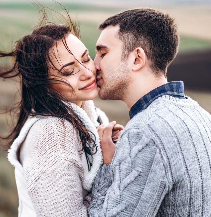 KRATAK LJUBAVNI HOROSKOP OD 16. DO 28. FEBRUARA: Strelca očekuje platonska ljubav, a Bika zanimljiv susret