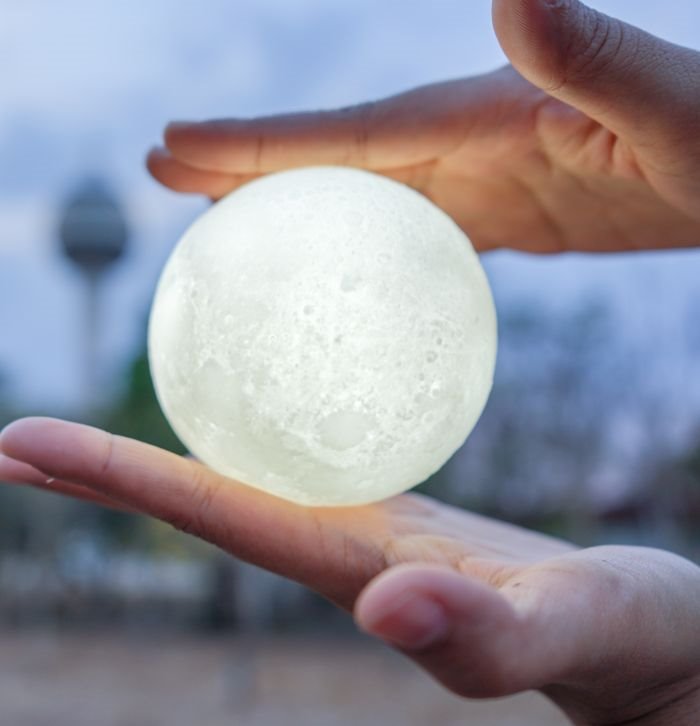HOROSKOP - STIŽE NAM "TOPLI" PUN MESEC U VAGI SA MOĆNOM ENERGIJOM: 1 znak treba posebno da bude oprezan