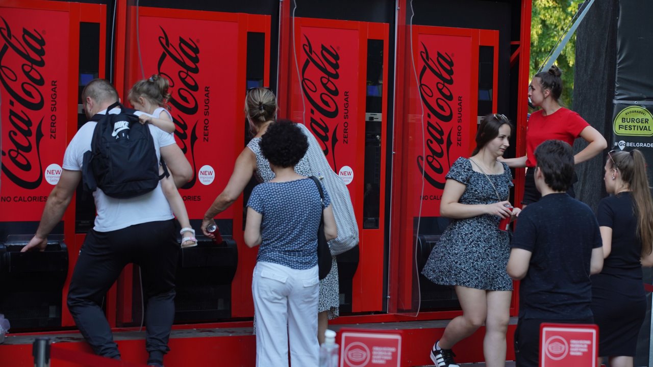 BURGER FEST JE NA KALIŠU: Probajte najbolje burgere, isprobajte izazove i začinite svoje leto