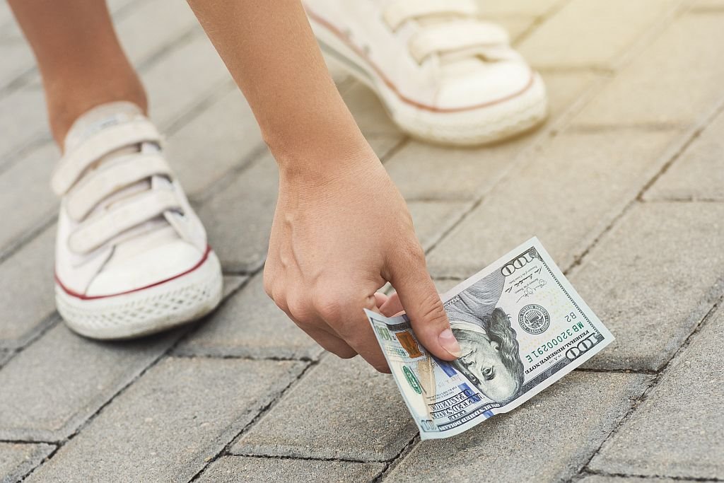 3 stvari sa ulice koje nikako ne treba da unesete u kuću_1181342587