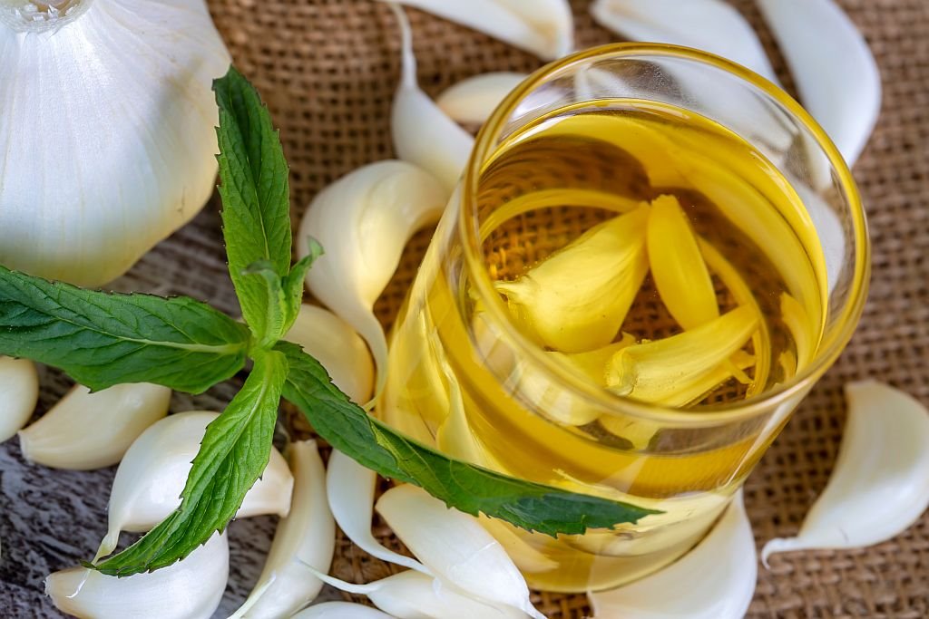 Maska za rast kose od belog luka i maslinovog ulja