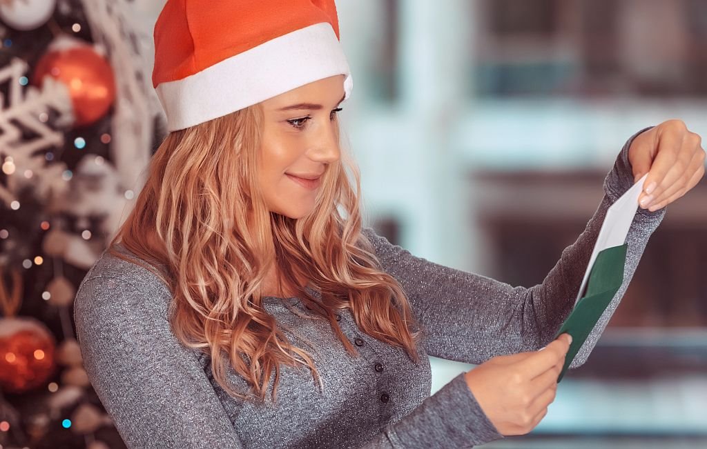 Najlepše novogodišnje čestitke za 2022 godinu.