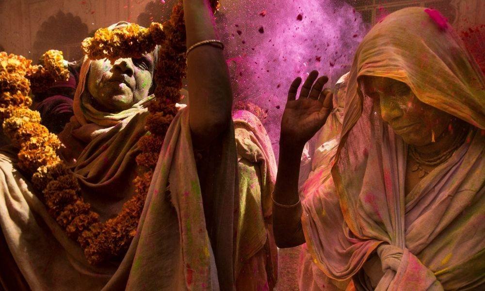 Izložba Žene vek promene