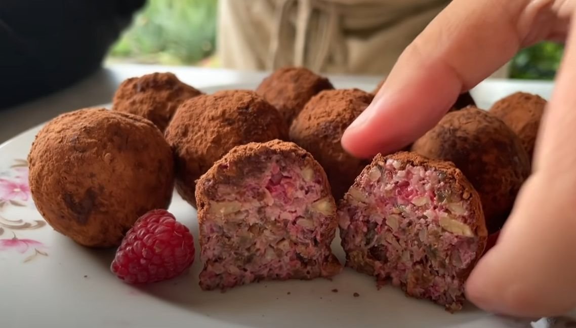 Recept za zdrav slatkiš bez šećera s malinama