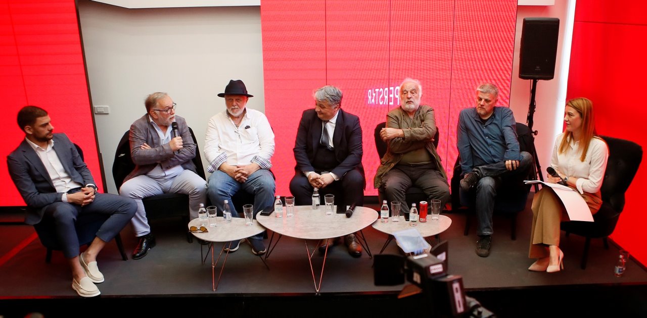 Drzavni sluzbenik najava trece sezone.jpg