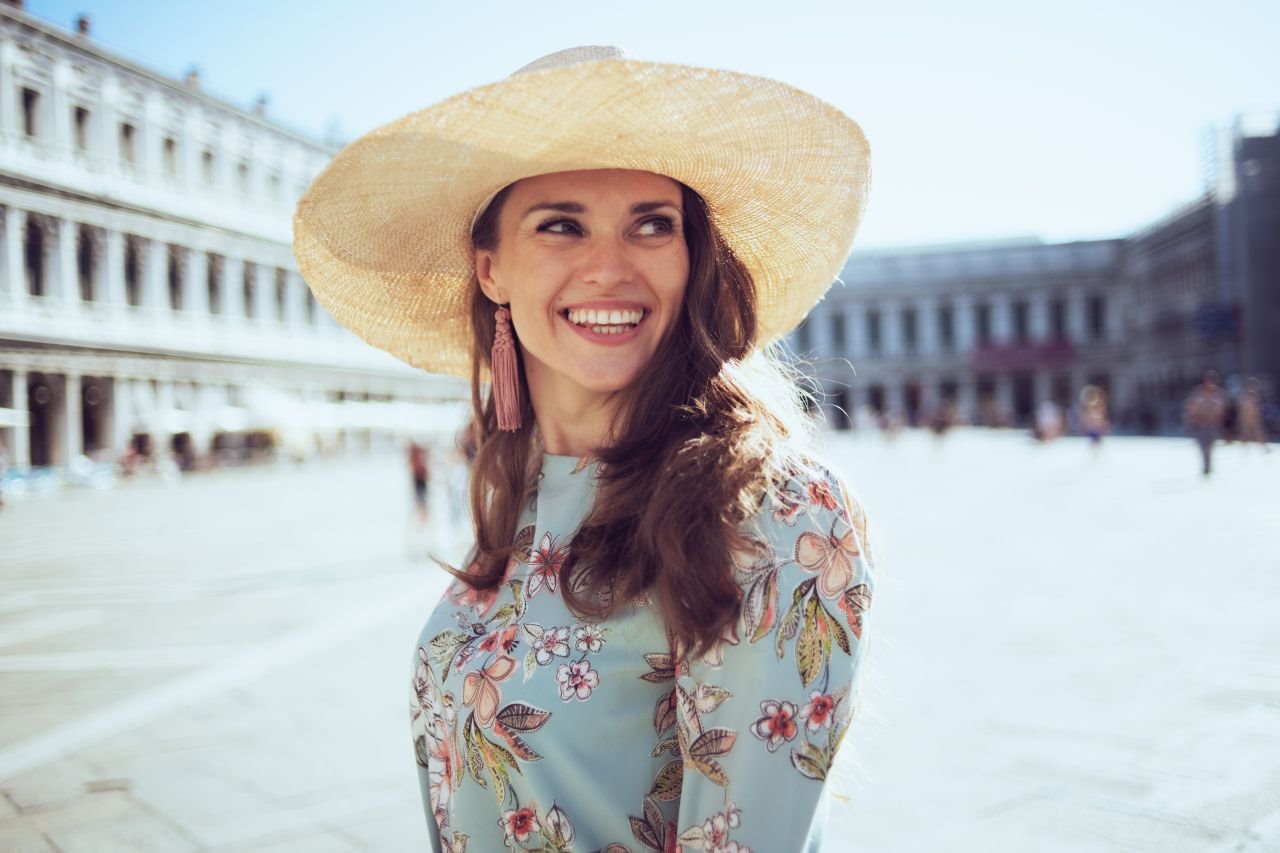 Devojka na ulici Italije