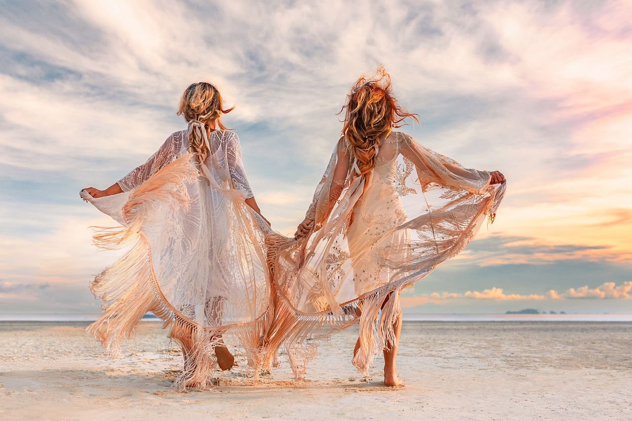 Zašto žena treba da nosi suknju ili haljinu.