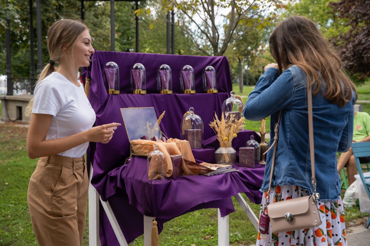 Sensa piazzetta000002.jpg