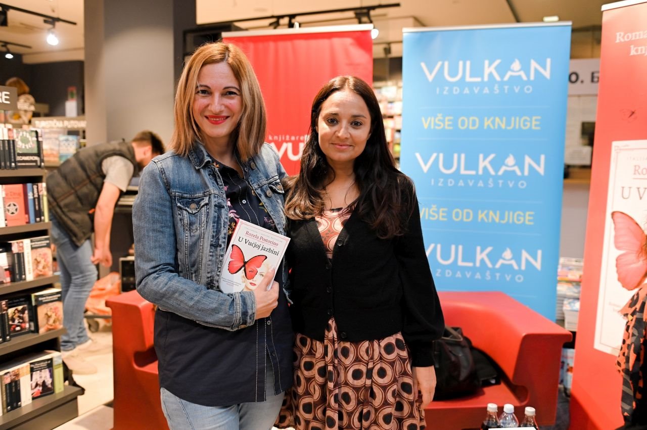 Predstavljanje romana u Vučoj jazbini2.jpg