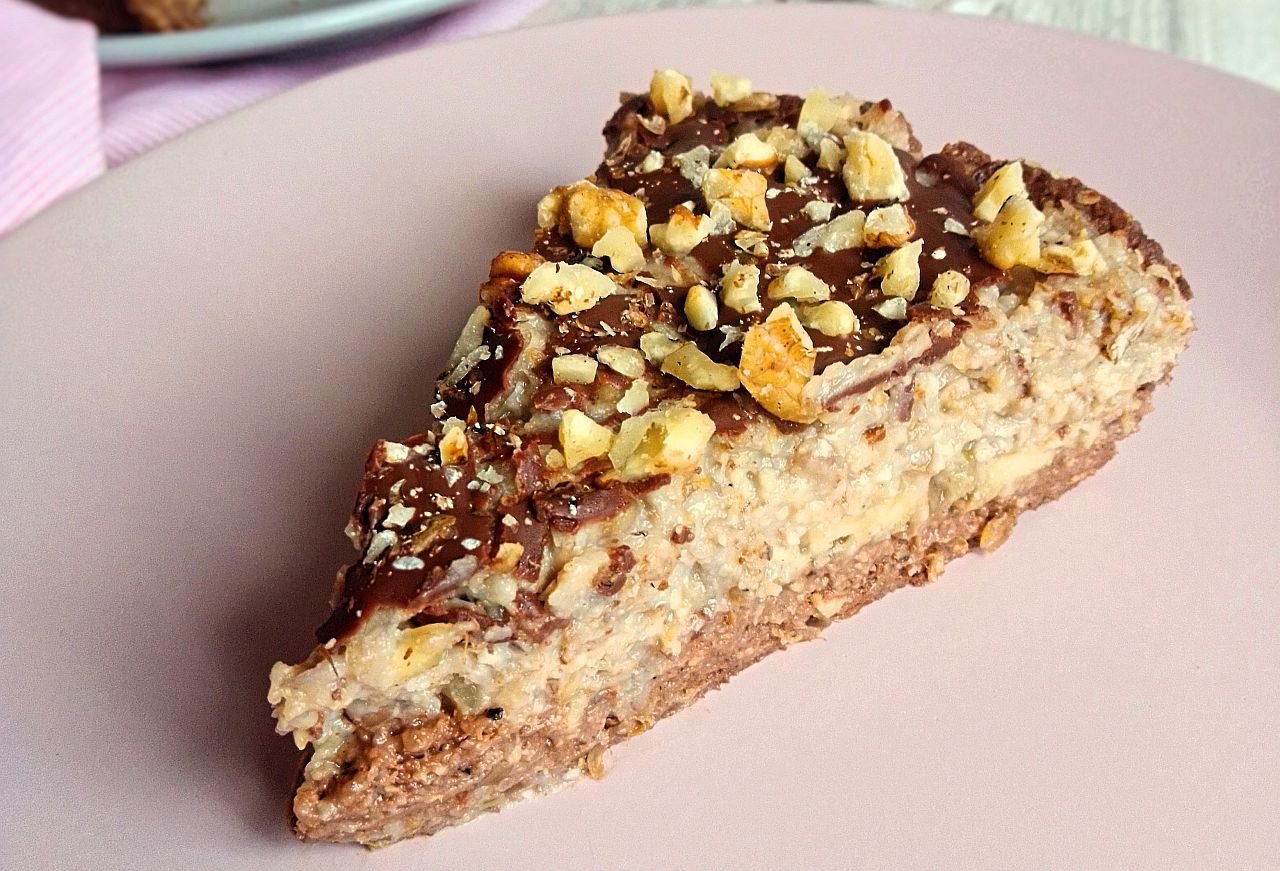 Kolač od kuvane pšenice i orasa.