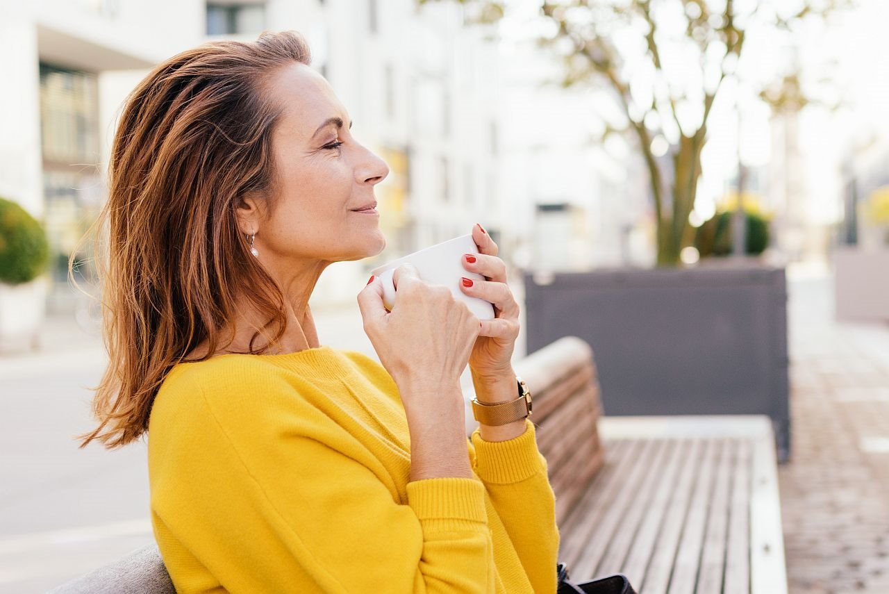 Kako da žena starija od 50 promeni život i ima sreće.