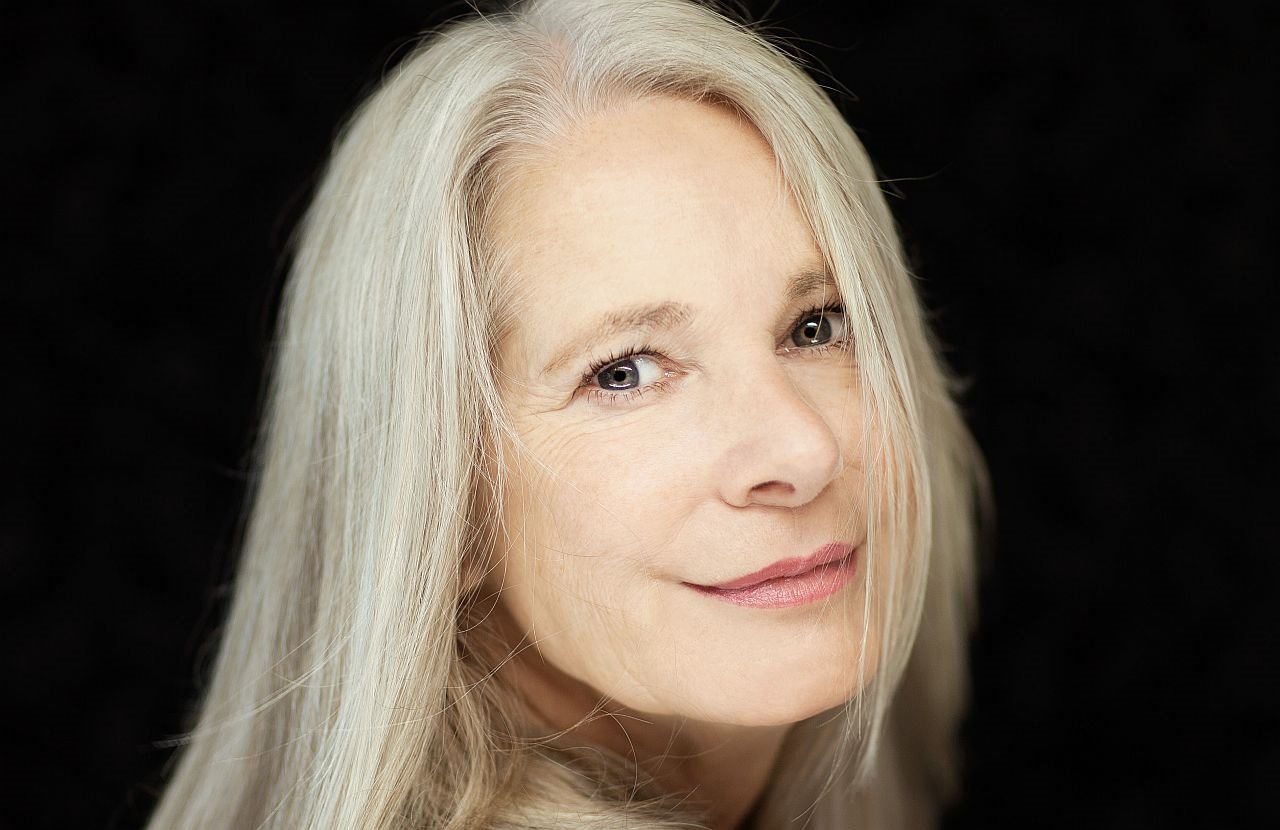 5 trikova kako da žena starija od 50 godina lepo stari.