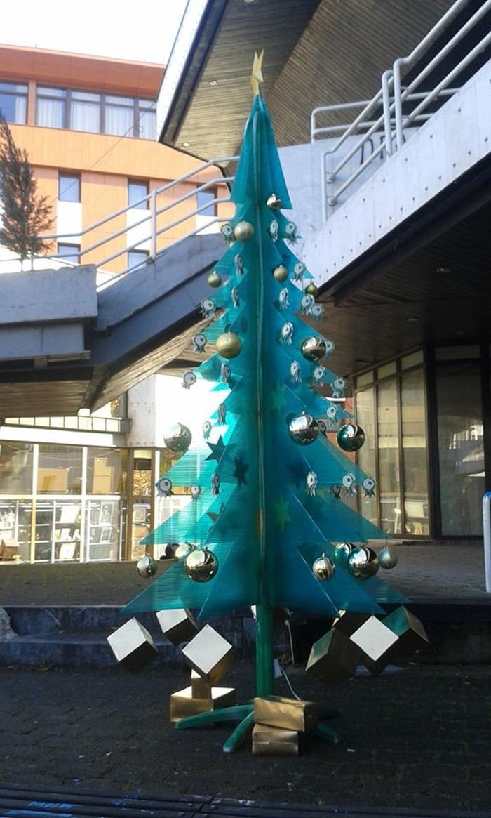 Talentovani Valjevci: neobične novogodišnje jelke biće i ove godine u akciji