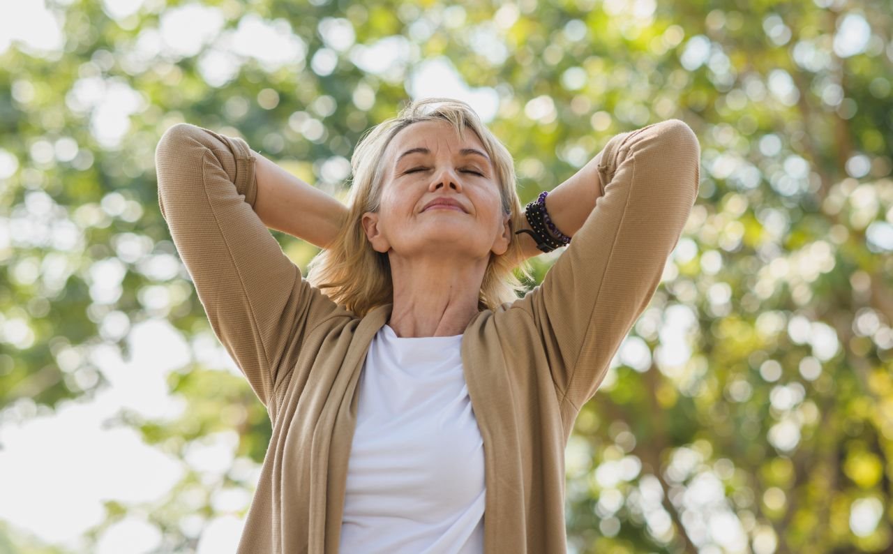 Koji ljudi imaju povišen rizik od demencije u starosti.