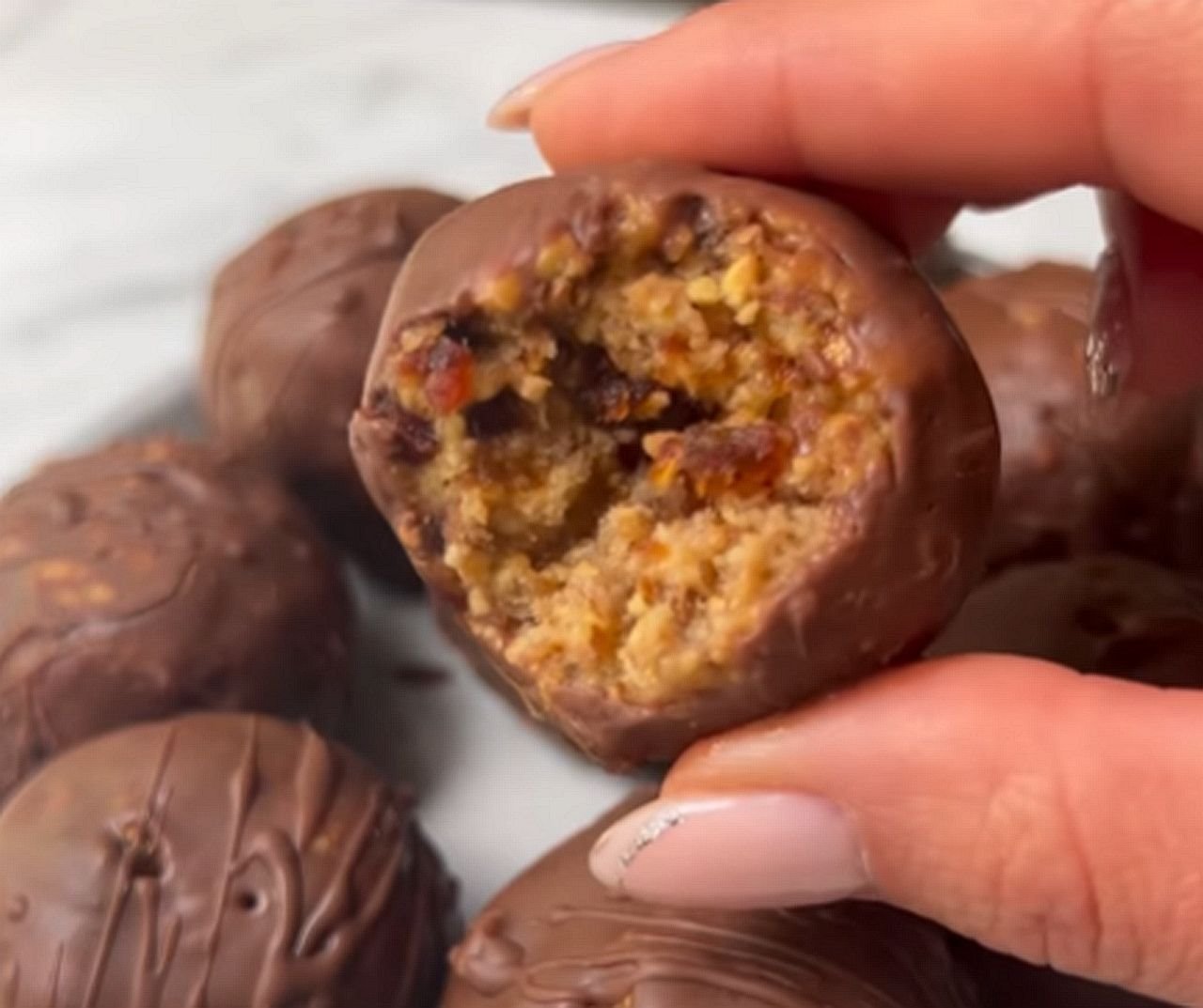 Recept za pirinčane čoko kuglice.