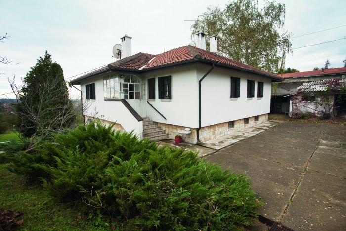 Organska farma umesto gradske buke: kako je porodica Vučković naučila sve o poljoprivredi