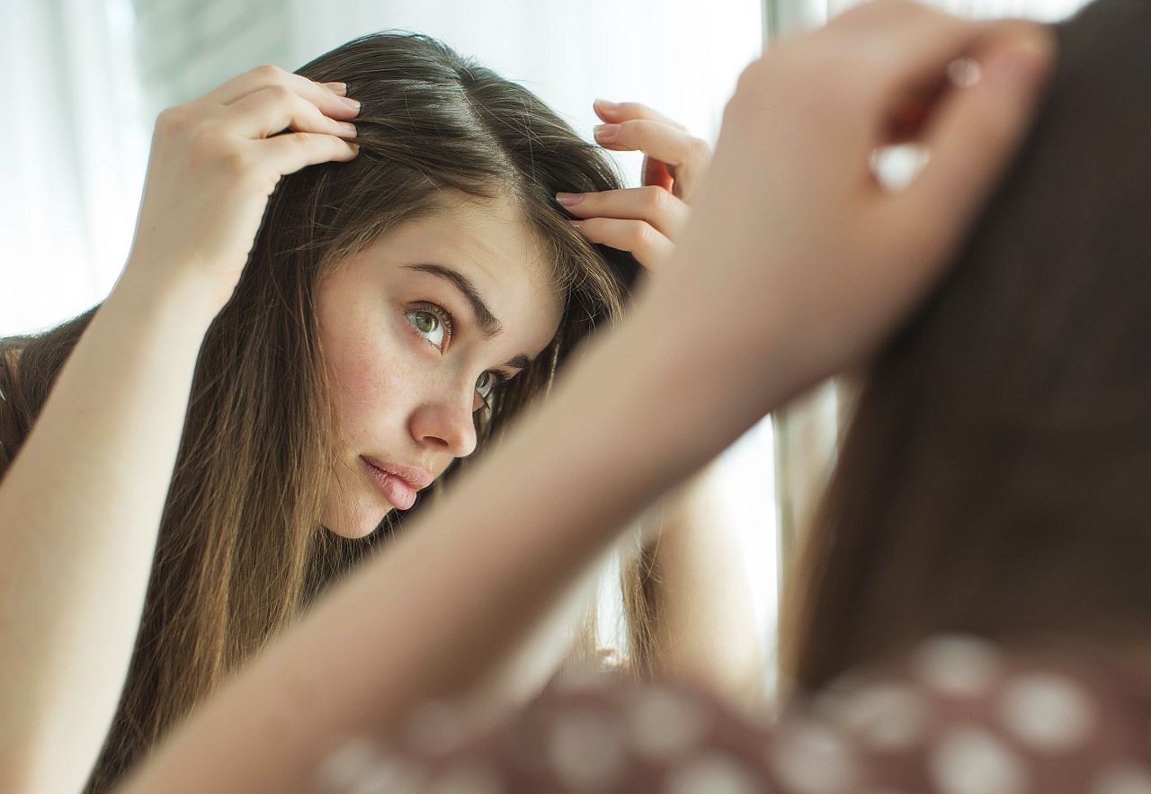 Koji vitamin podstiče rast kose.