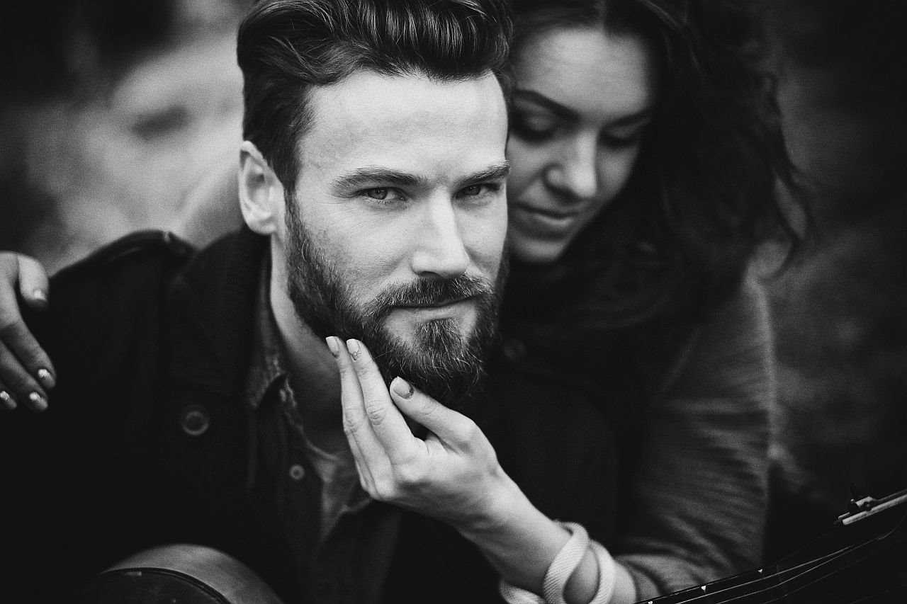 Ljubavna veza koja traje nije idealna.