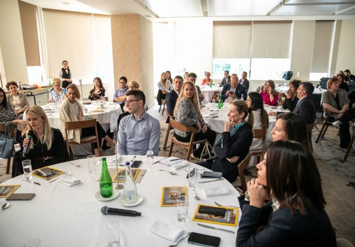 radni dorucak000004.jpg