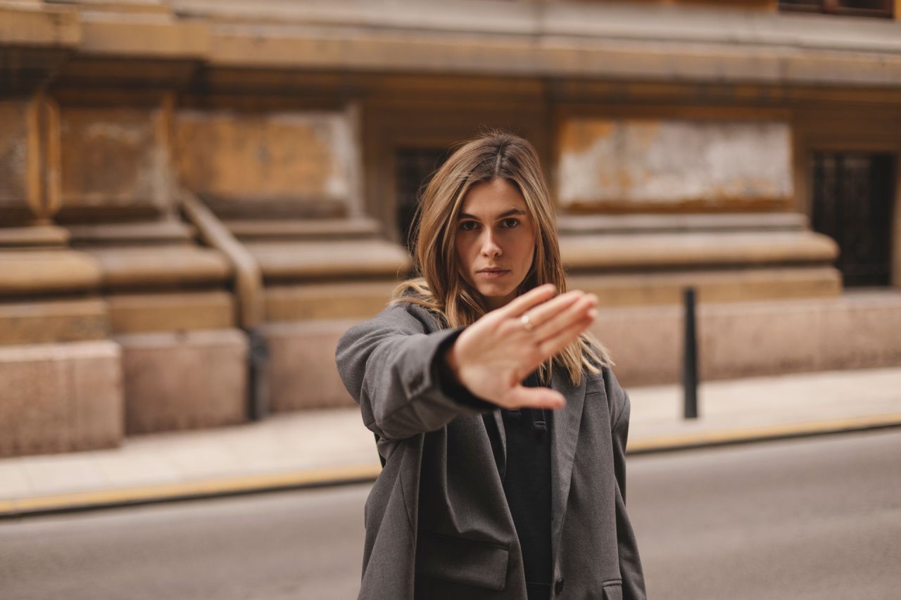 Razlika između postavljanja granica i ultimatuma.