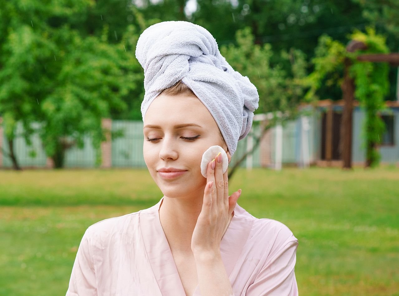 3 navike koje sprečavaju bore.