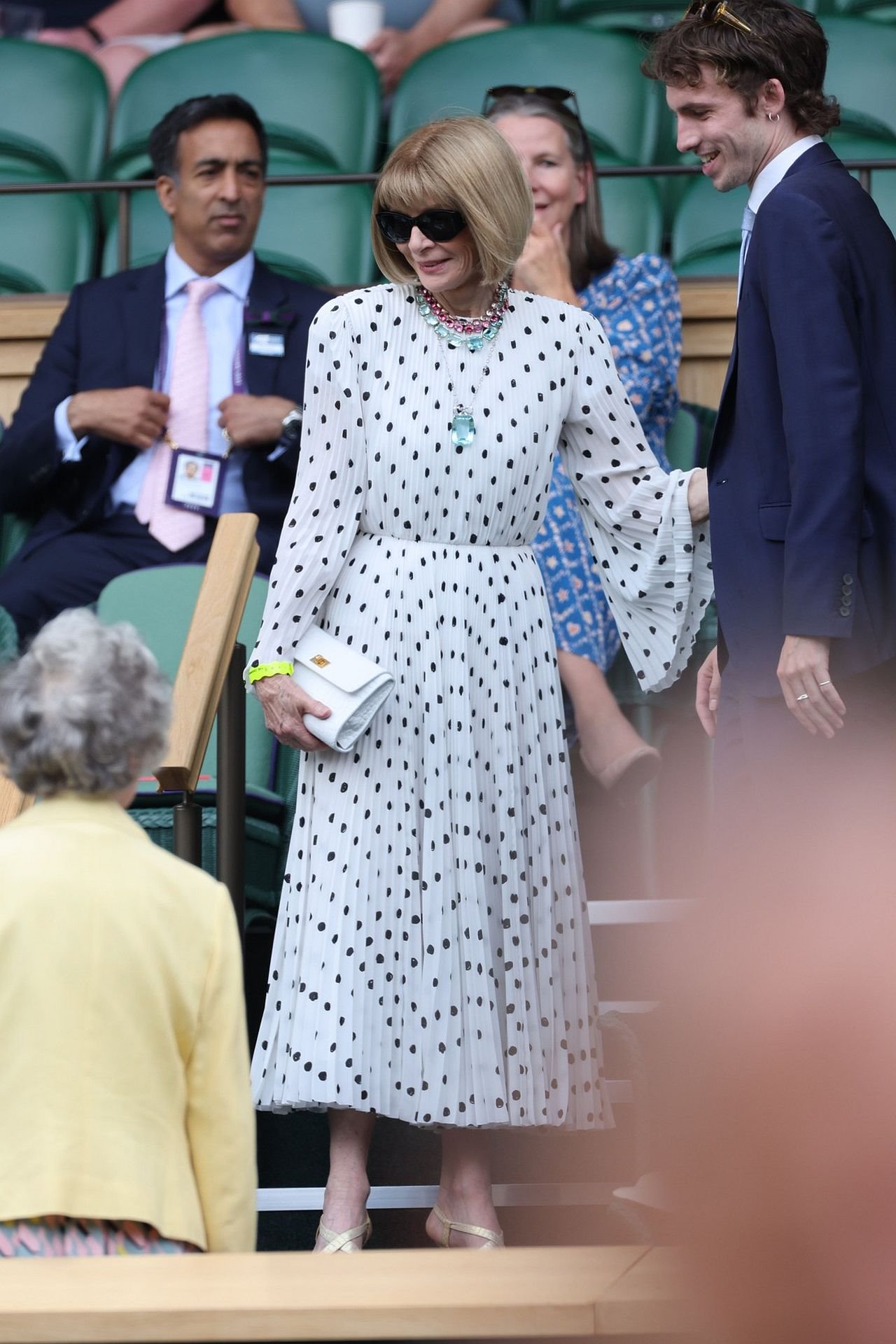 Kako treba da se oblači žena od 60 godina-0788335387.jpg