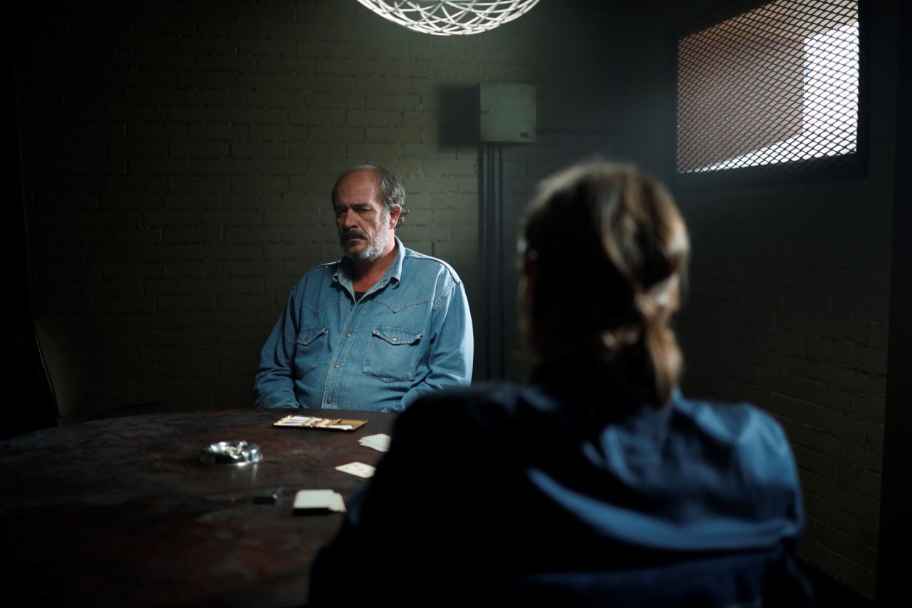 Novi serijal Poseta na Superstar TV kanalu 2 +. oktobar od ponedeljka do četvrtka u 21 čas.