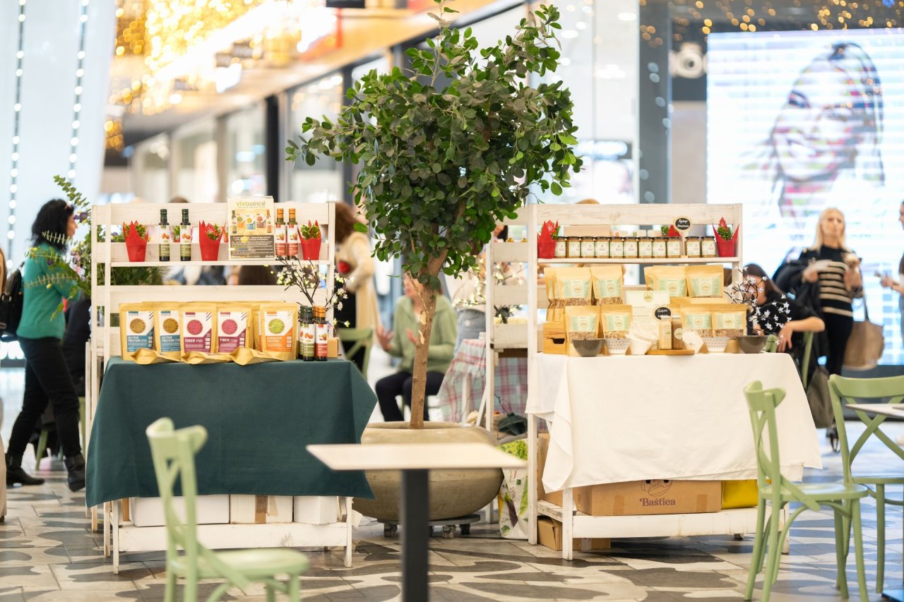 SENSA Piazzetta BIG (30 of 77).jpg