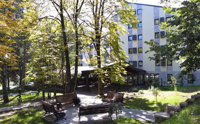 Bogutovačka banja (4).jpg