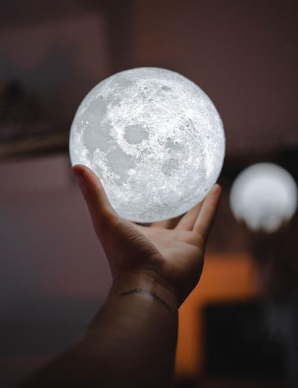 Horoskop - u nedelju vlada pun Mesec u Ribama: evo kakve životne promene donosi moćna sudbina (26. avgust 2018. godine)