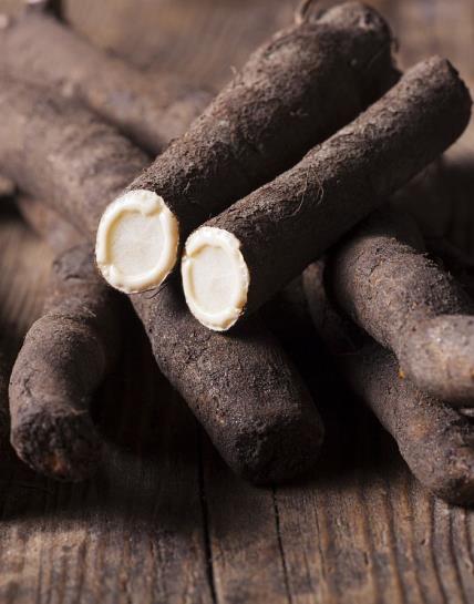 Bogat gvožđem, poboljšava probavu i reguliše šećer: crni koren se vekovima koristi za lečenje raznih oboljenja