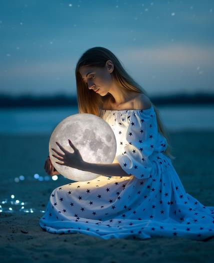 Horoskop za Crni Mesec u znaku Device: saznajte kako će njegova čarolija promeniti vaš život (30. avgust 2019.)