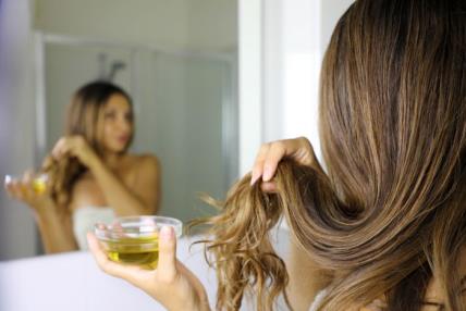 NAPRAVITE SAMI: 6 maski za kosu sa maslinovim uljem (RECEPT)