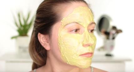 Maska za lice za dehidriranu kožu