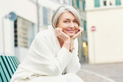Navike koje treba da izbace žene u menopauzi i ublaže simptome.
